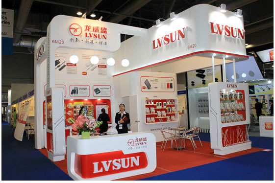 LVSUN dual Exhibitions show in HK and White whirlwind design style leads the fashion standard